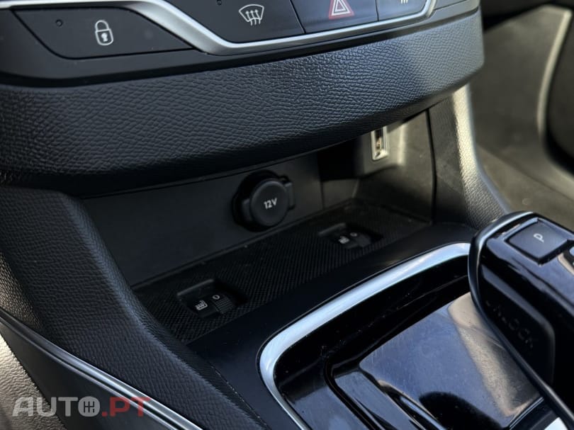 Peugeot 308 1.2 PureTech Allure EAT8