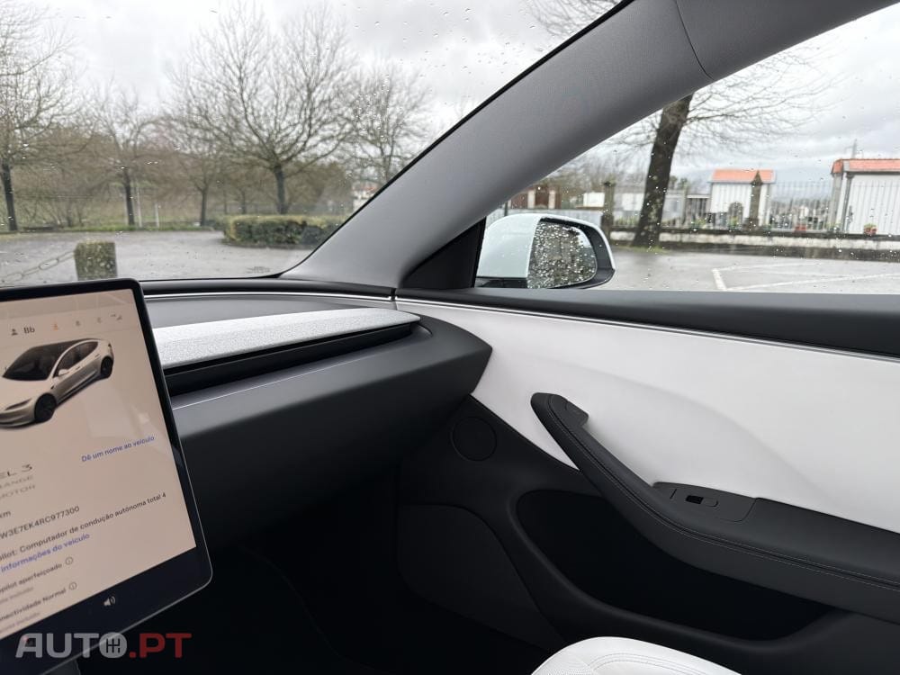Tesla Model 3 Long Range Tração Integral Premium