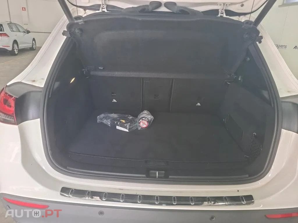 Mercedes-Benz GLA 200 d Style