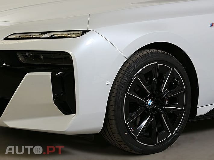 BMW i7 eDrive50 Pack Desportivo M