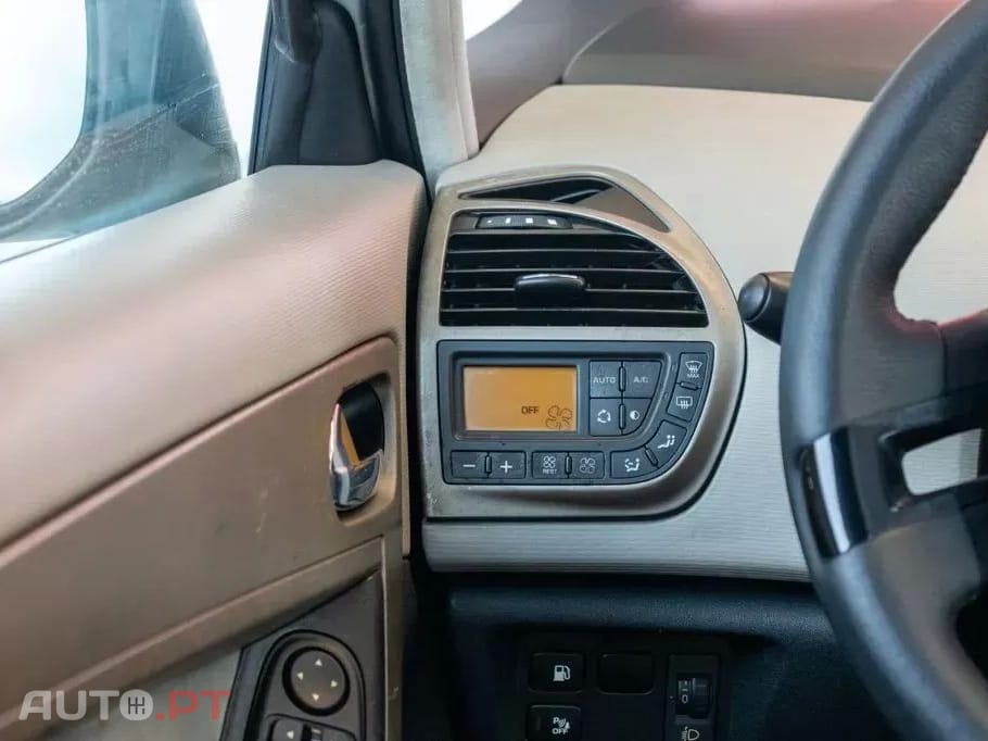 Citroen C4 Grand Picasso 1.6 HDi Exclusive RFM