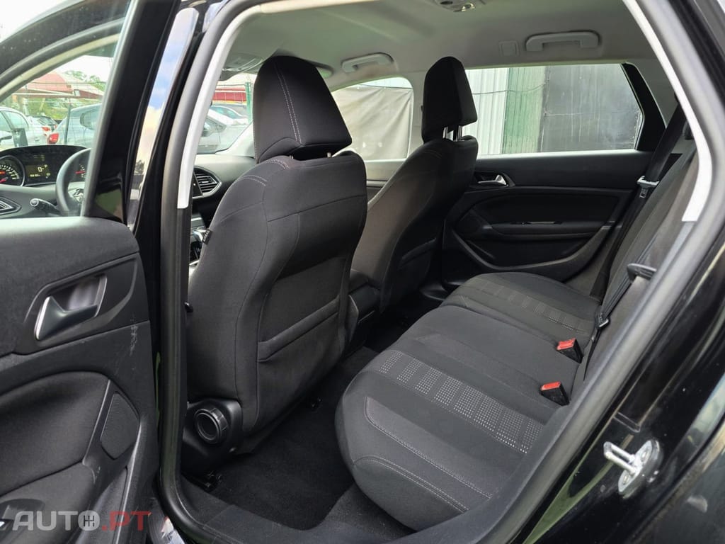 Peugeot 308 SW 1.6 BlueHDi Allure EAT6