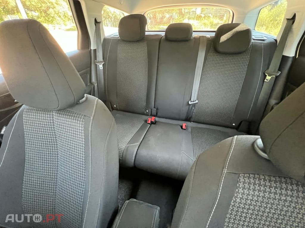 Peugeot 308 1.5 BlueHDi Allure