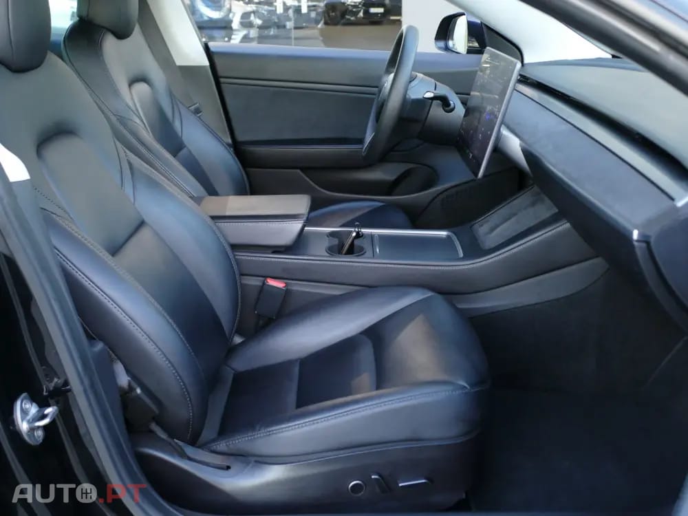 Tesla Model 3 Performance Dual Motor AWD