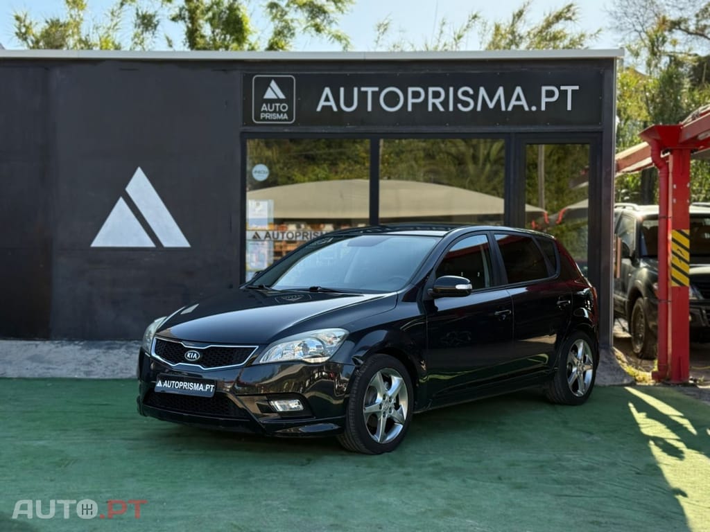 Kia Ceed 1.6 CRDi EX
