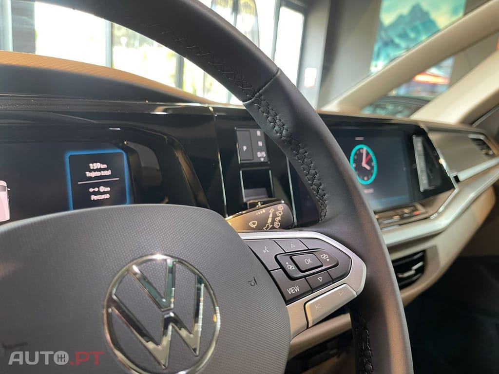 Volkswagen Multivan 2.0 TDI BM Longa Comfortline DSG
