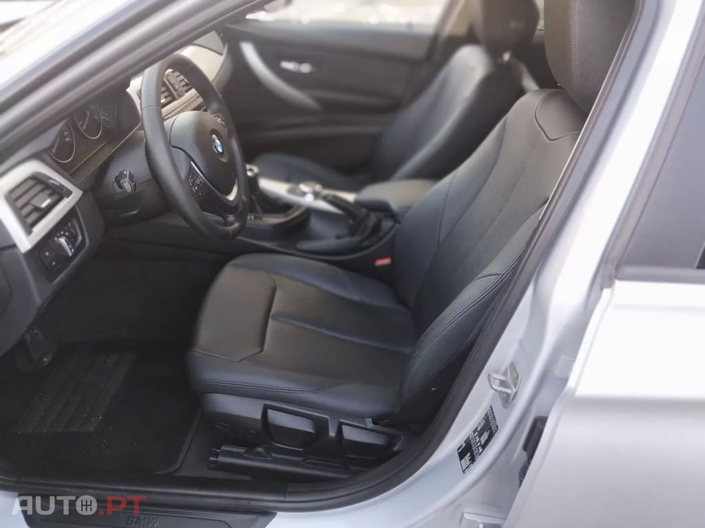 BMW 320 d Touring EfficientDynamics Line Luxury