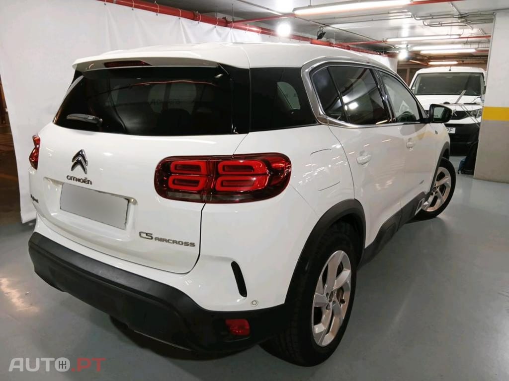 Citroen C5 Aircross 1.6 Hybrid Feel e-EAT8