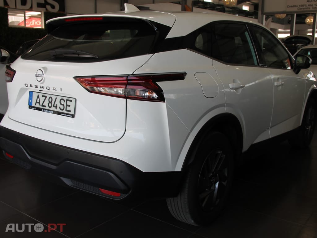 Nissan Qashqai 1.3 DIG-T Acenta — fotografia 5