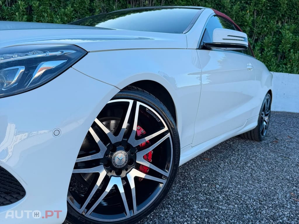 Mercedes-Benz E 220 BlueTEC Auto