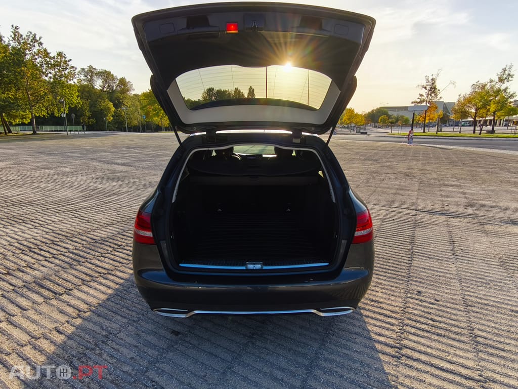 Mercedes-Benz C 250 C250 Station BlueTEC Avangarde Automático