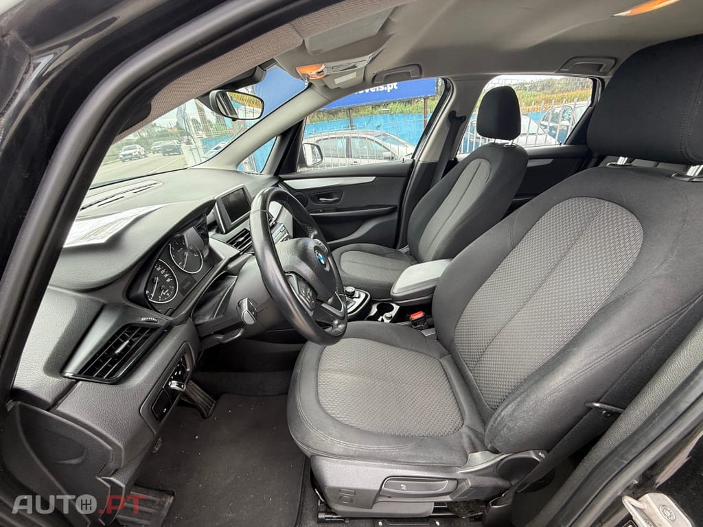BMW 216 d Advantage