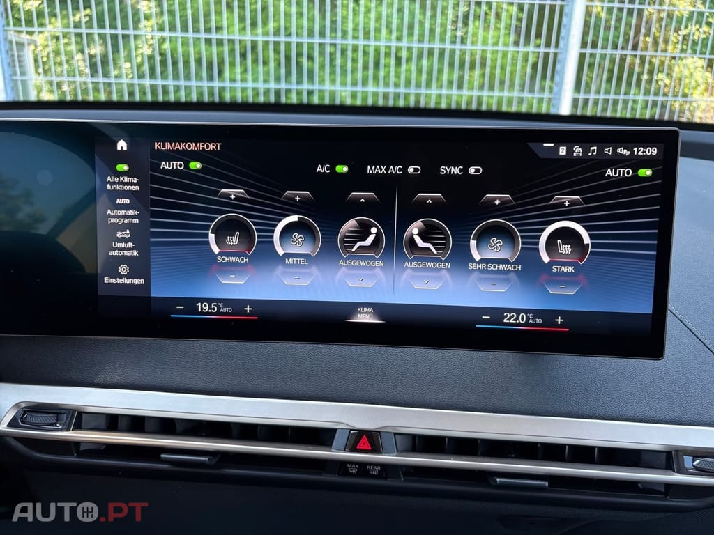 BMW iX xDrive 40