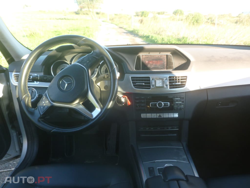 Mercedes-Benz E 220 CDI Bluetec Avangarde