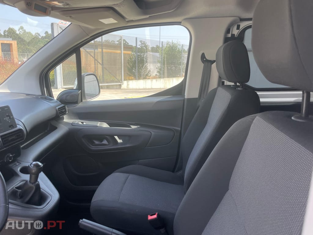 Peugeot Rifter 1.5 BlueHDi Active Pack