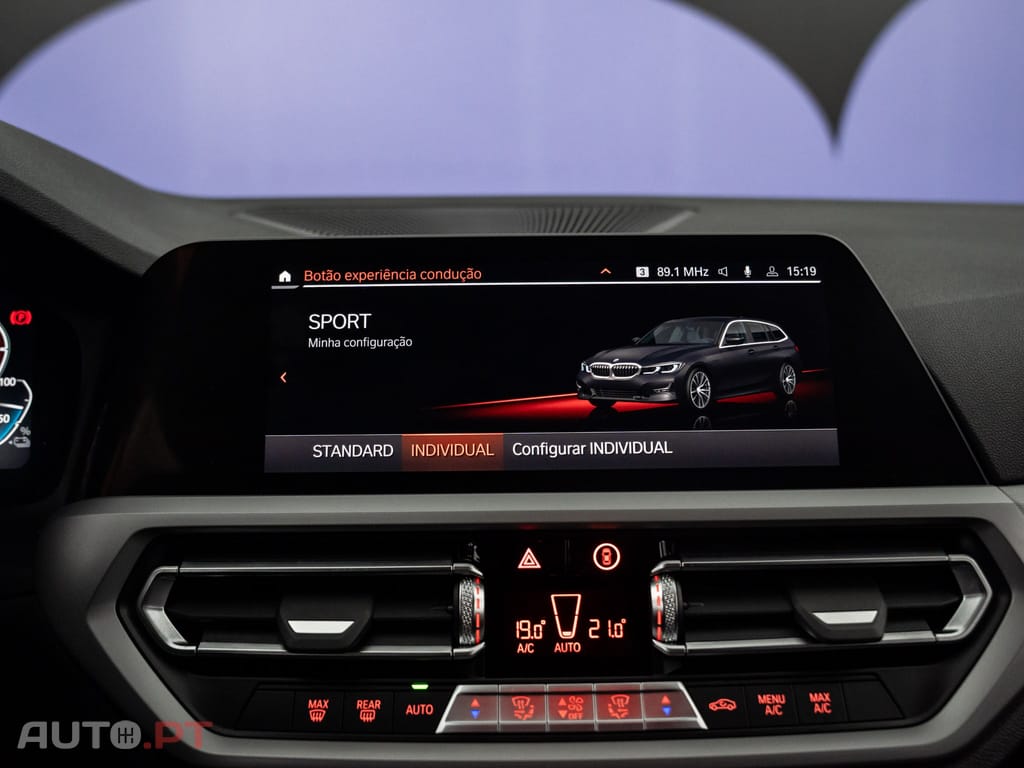 BMW 320 e Touring Corporate Edition Auto