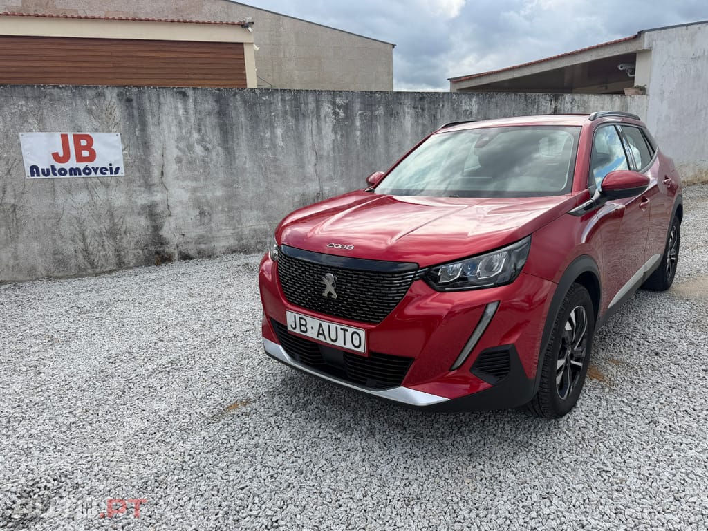 Peugeot 2008 1.2 PureTech Allure
