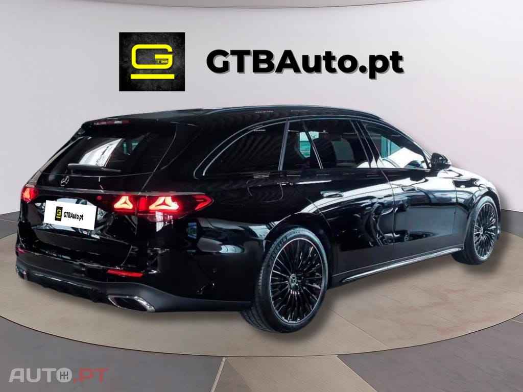 Mercedes-Benz E 300 I.V.A DEDUTIVEL de T AMG NIGHT