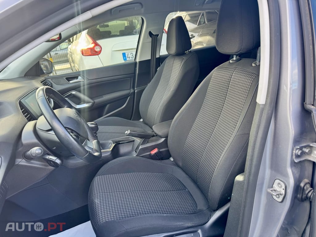 Peugeot 308 1.5 BlueHDi Style