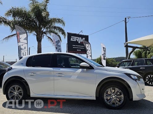 Peugeot E-208 Active Pack