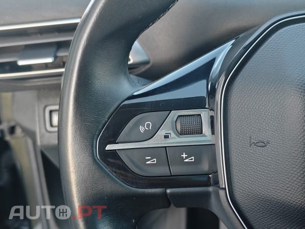 Peugeot 3008 1.6 BlueHDi Allure