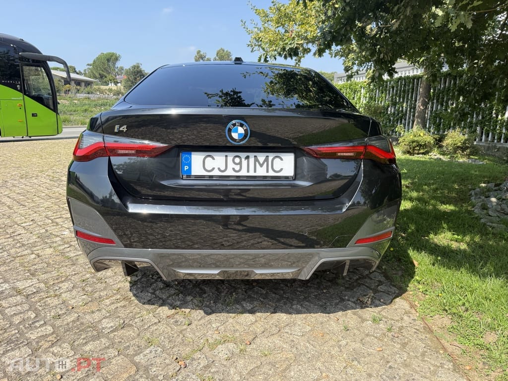 BMW i4 eDrive35 Pack Desportivo M