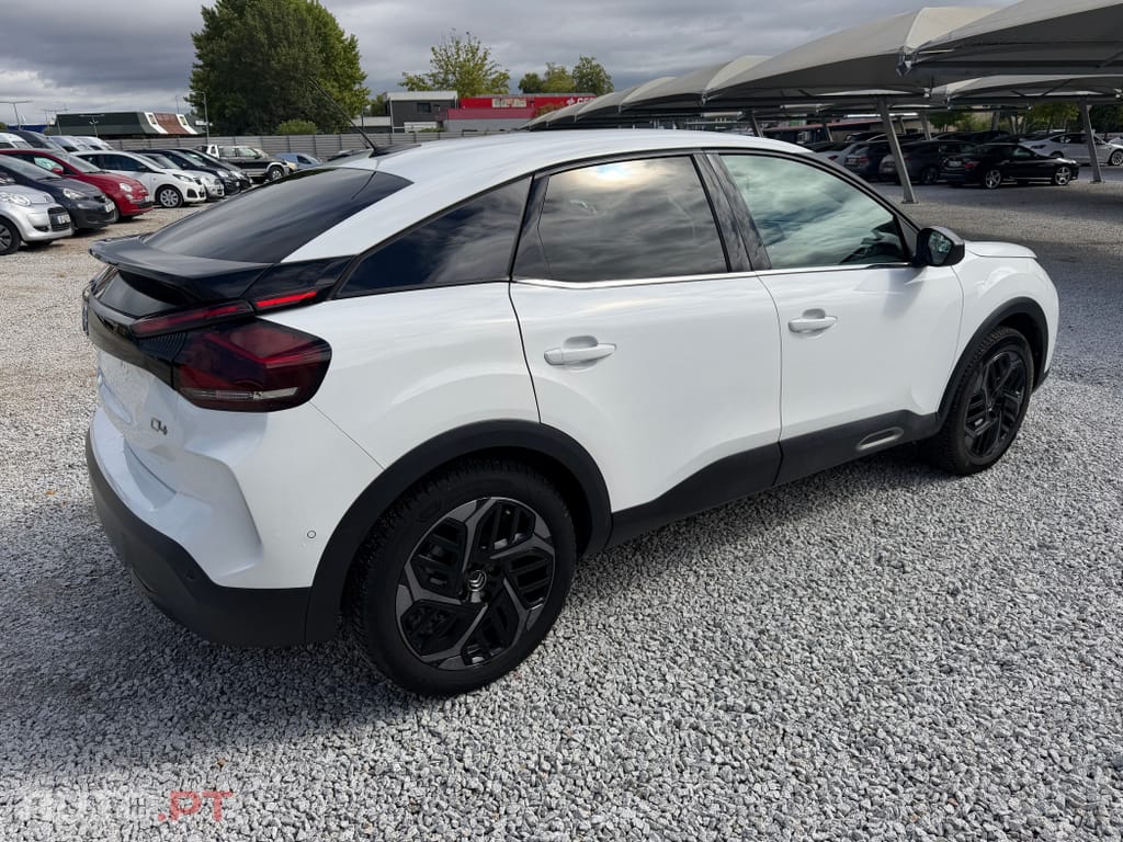 Citroen C4 1.2 PureTech Feel Pack EAT8