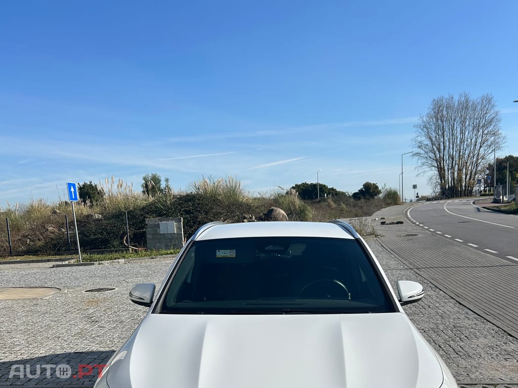 Mercedes-Benz EQA 300 4 matic