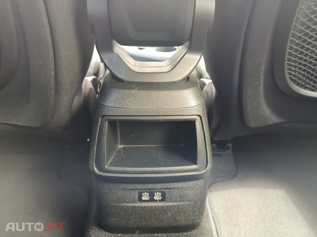 BMW 216 d 7L Advantage Auto