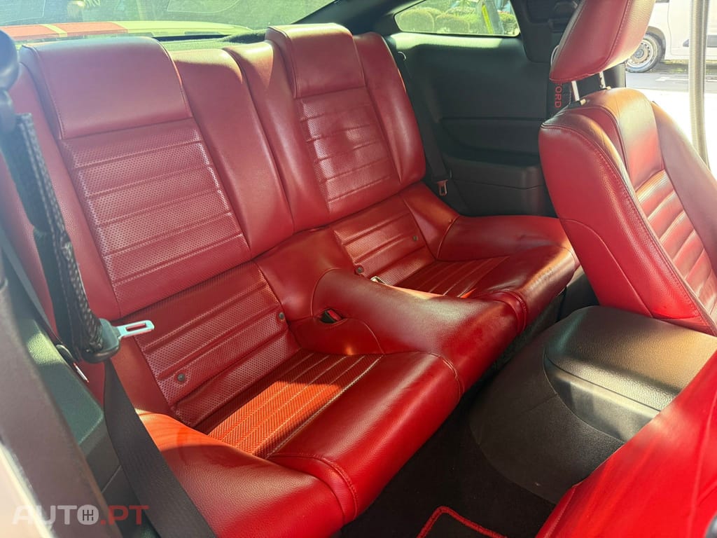 Ford Mustang 4.6 GT