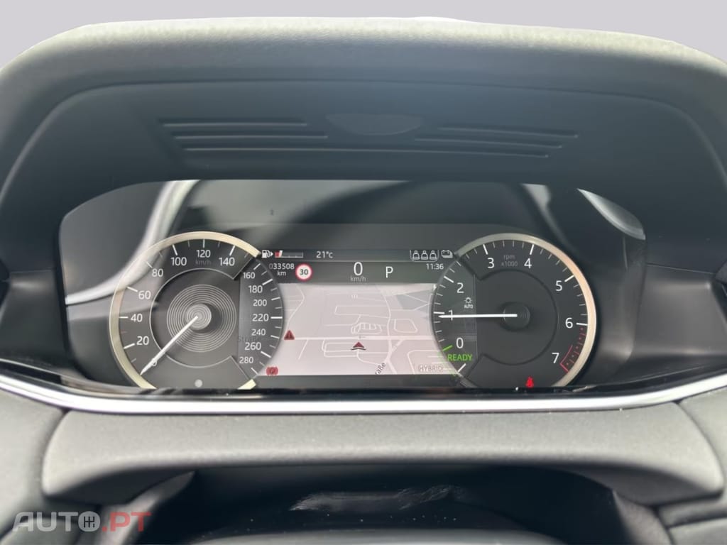 Land Rover Evoque I.V.A DEDUTIVEL P300e SE
