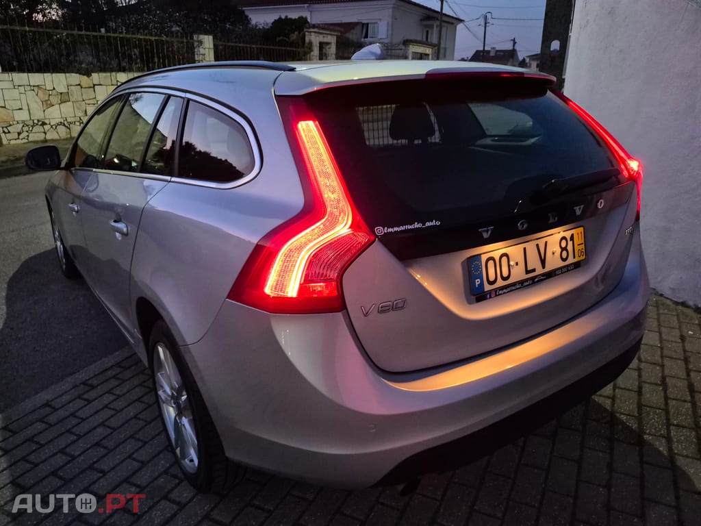 Volvo V60 D2 Momentum drive eco