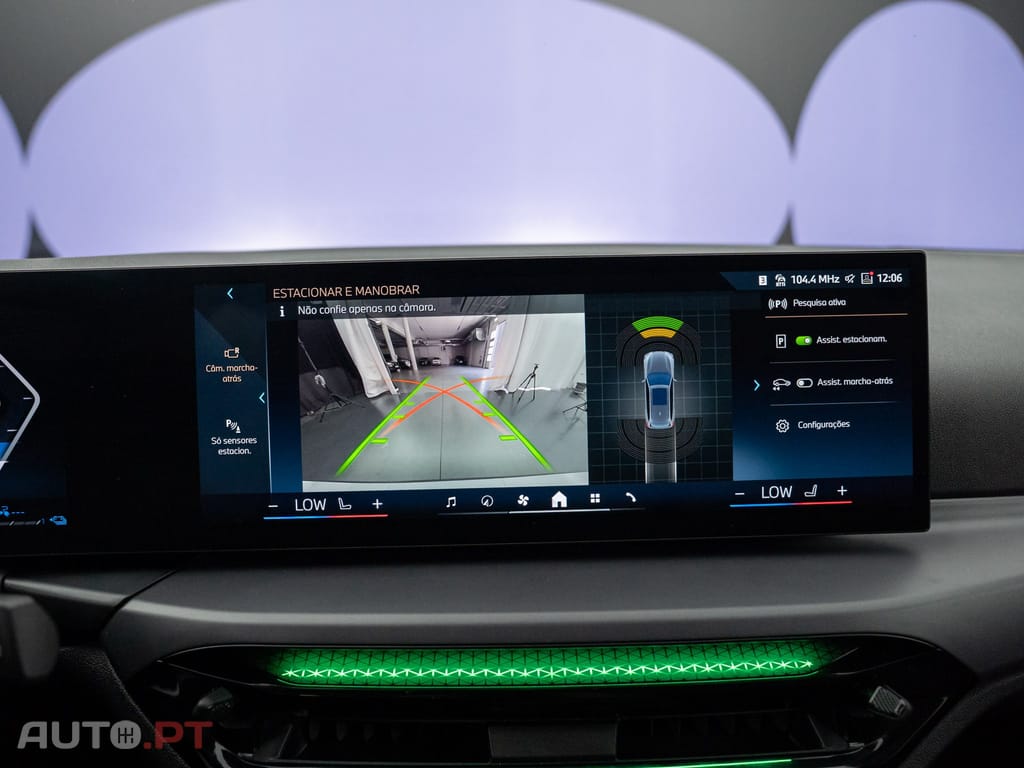 BMW 330 e Auto