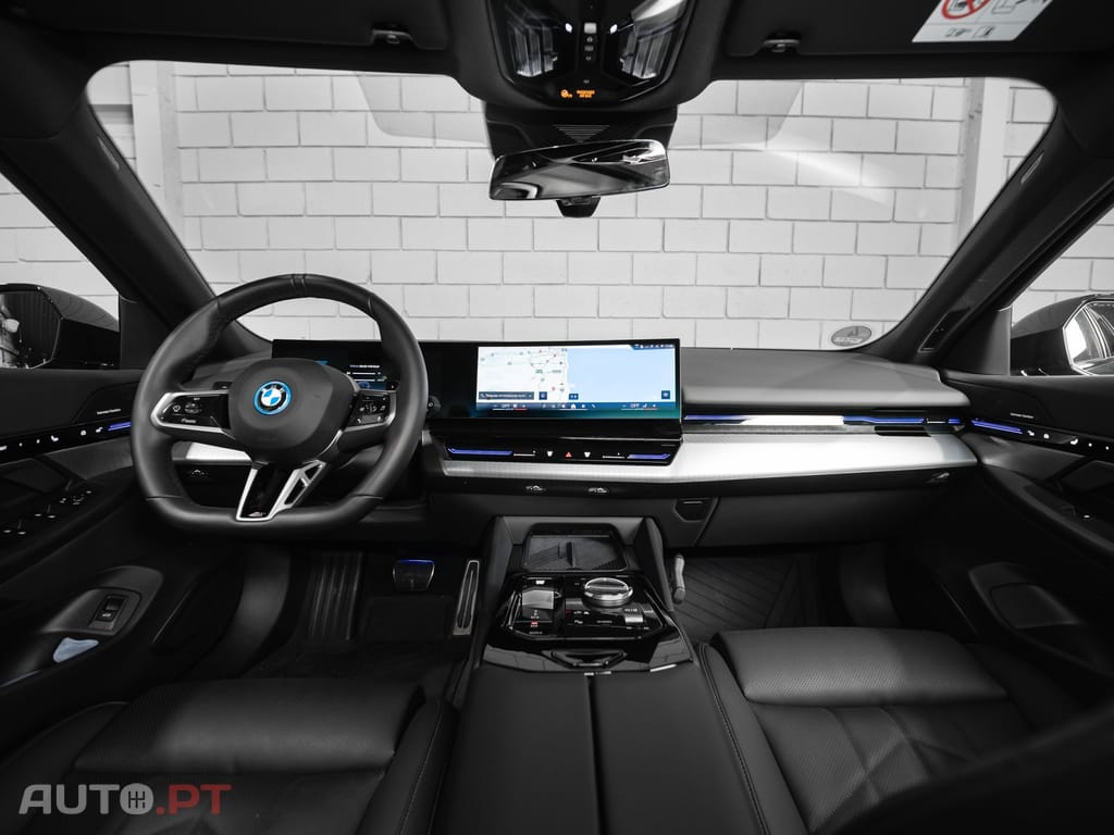 BMW 530 e xDrive Pack Desportivo M Pro