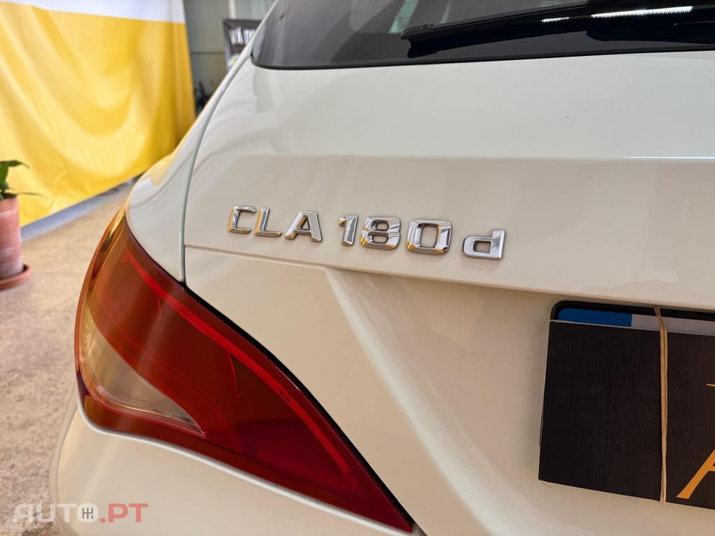 Mercedes-Benz CLA 180 d