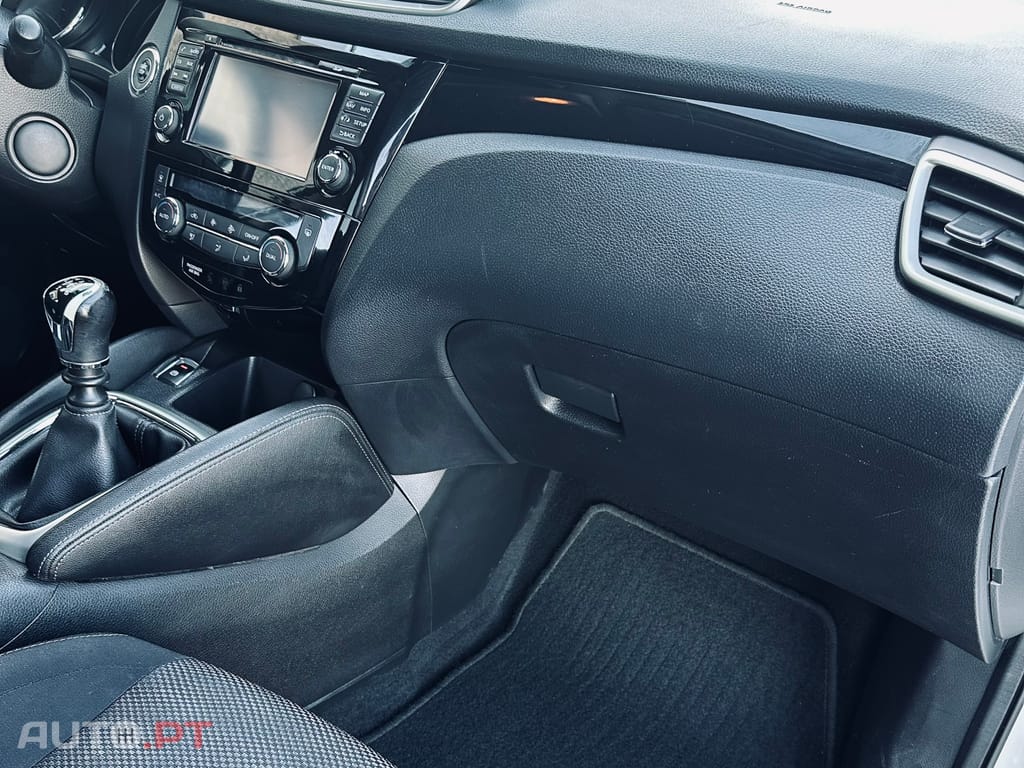 Nissan Qashqai 360 Pack S