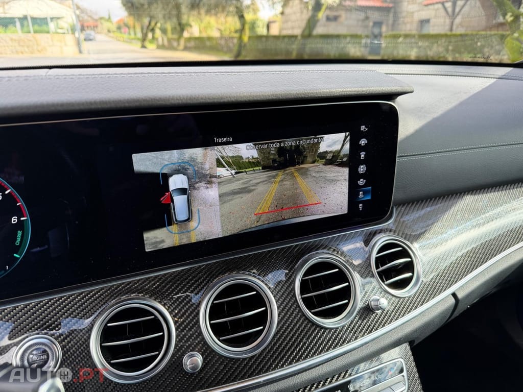 Mercedes-Benz E 300 de 4Matic T 9G-TRONIC AMG Line