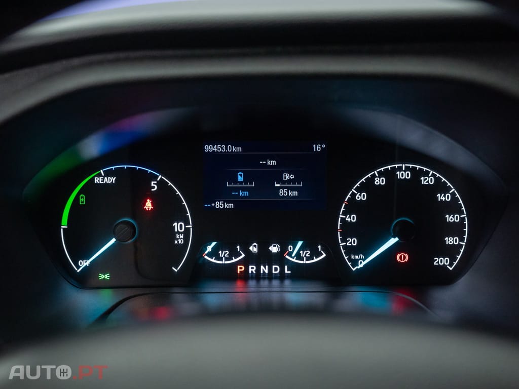 Ford Tourneo 1.0 EcoBoost Titanium PHEV