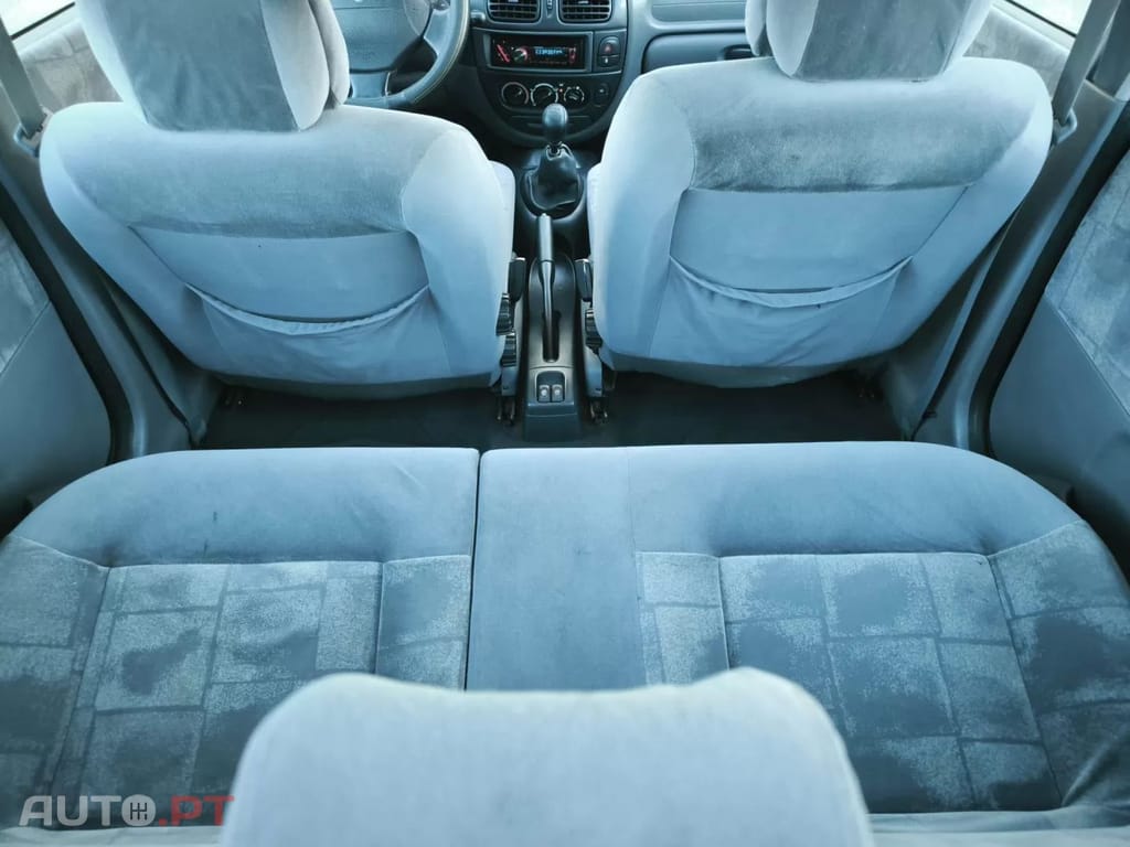 Renault Mégane 1.4 16V RXE AC