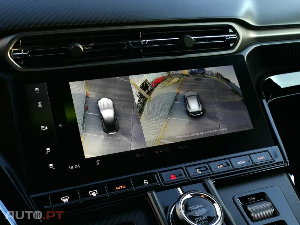 Aston Martin Vantage Coupé V8