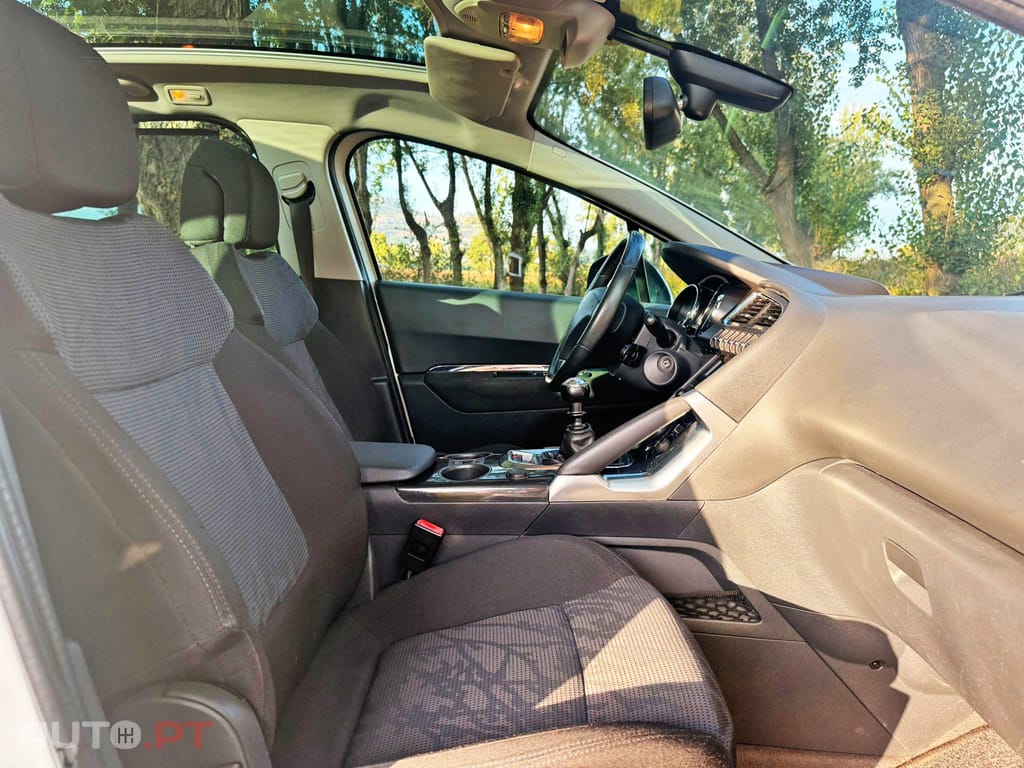 Peugeot 3008 1.6 HDi Executive