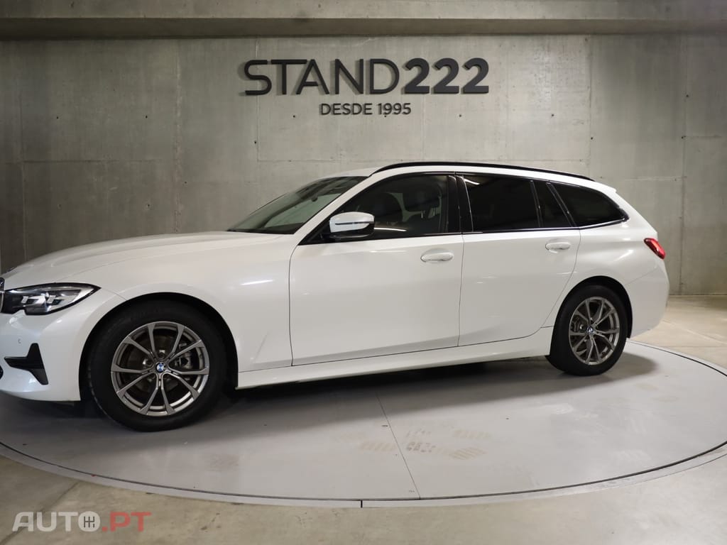 BMW 318 Touring Line Sport Auto