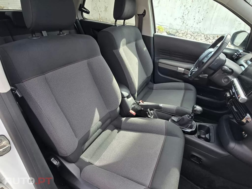 Citroen C4 Cactus 1.2 PureTech Shine Pack