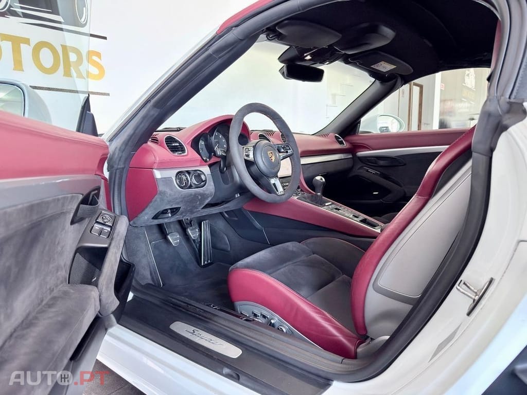 Porsche 718 Standard