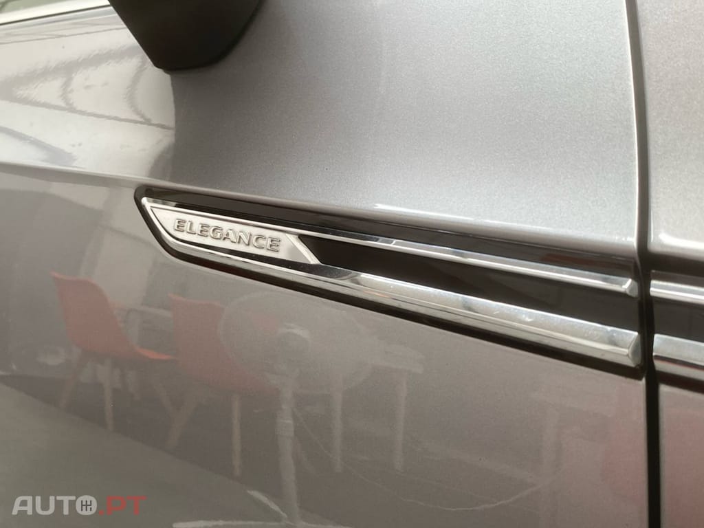 Volkswagen Arteon 2.0 TDI Elegance DSG