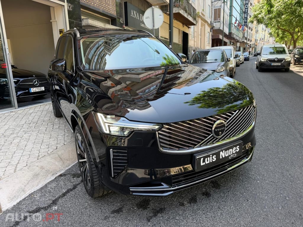 Volvo XC 90 2.0 T8 PHEV Plus Bright AWD — fotografia 4