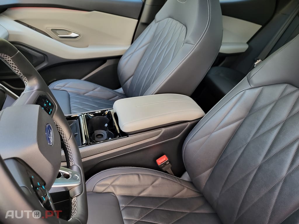 Ford Capri 77 kWh Premium