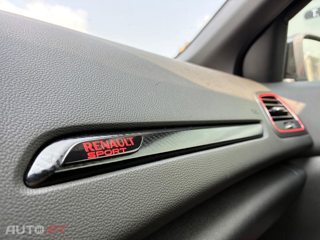 Renault Mégane 1.8 TCe R.S. Trophy EDC
