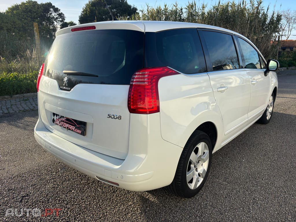 Peugeot 5008 1.6 HDi 7L Allure