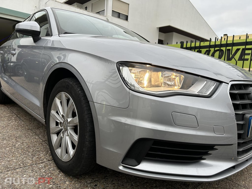 Audi A3 Limousine 1.6TDi Advance